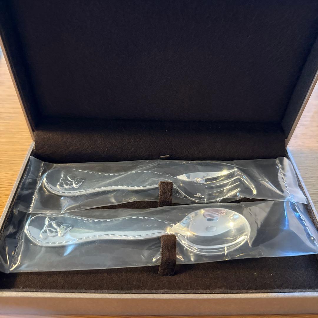 Christofle 子供用スプーンとフォークセット