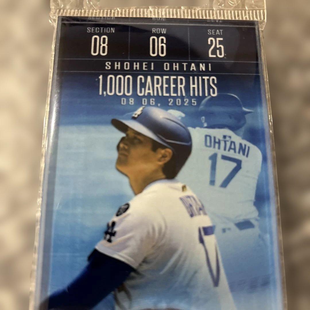 MLBドジャース大谷翔平MLB通算1000本安打記念アクリルプレート（付）
