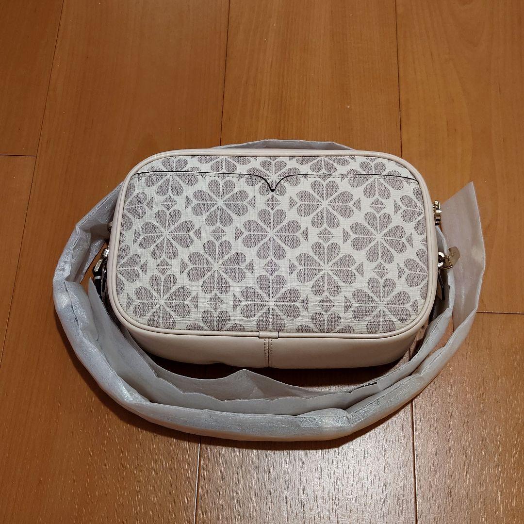 ケイト・スペード 　スペードフラワー　カメラバック　ショルダーバック