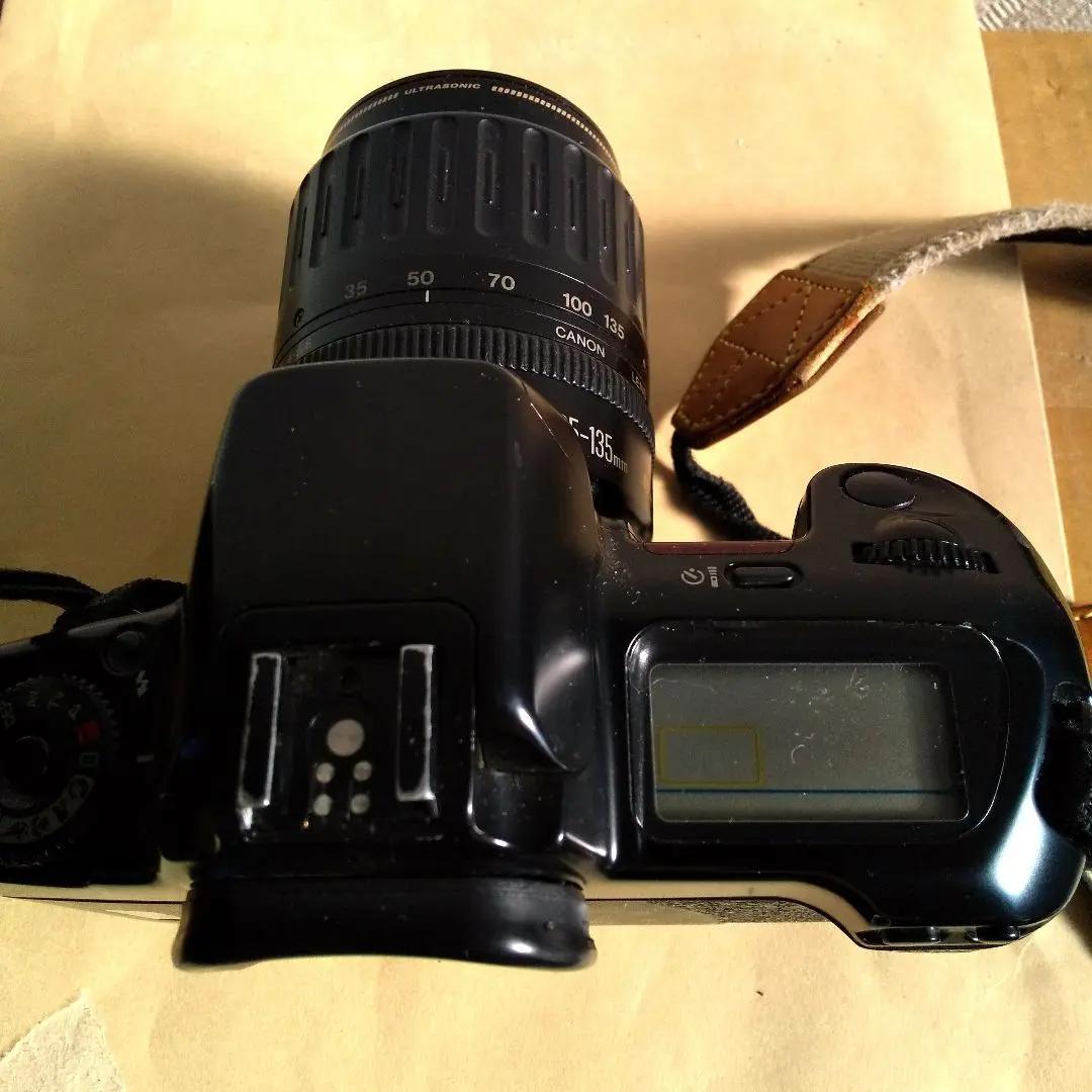Canon EOS10 一眼レフ フィルムカメラ ケース、ストロボ、レンズフード
