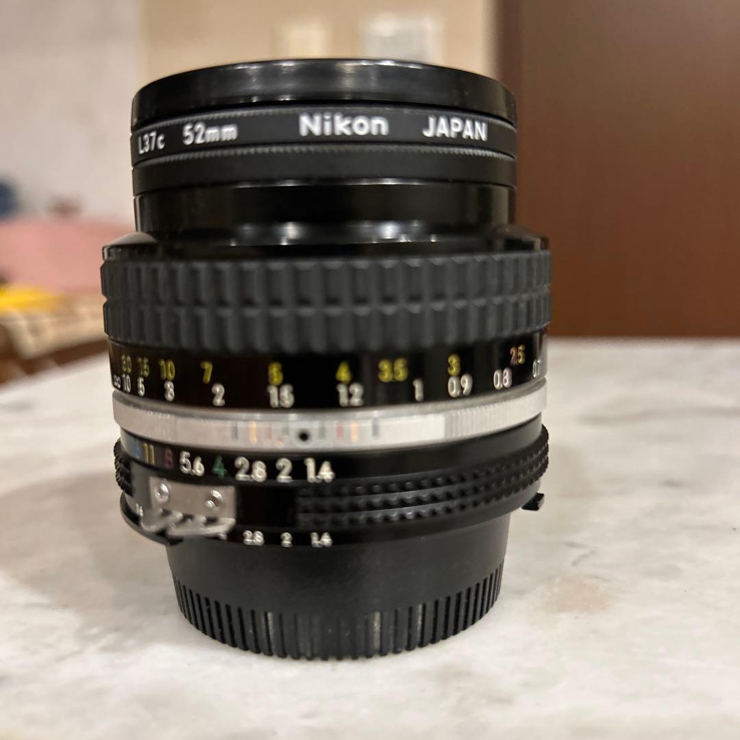 Nikon FE、28mm f2.8 レンズ