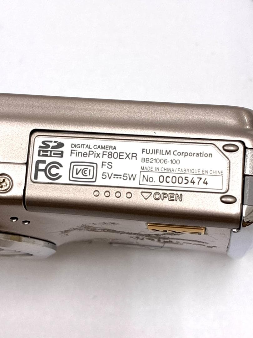 26H1-151 FUJIFILM F80 EXR デジタルカメラ 付属品完品