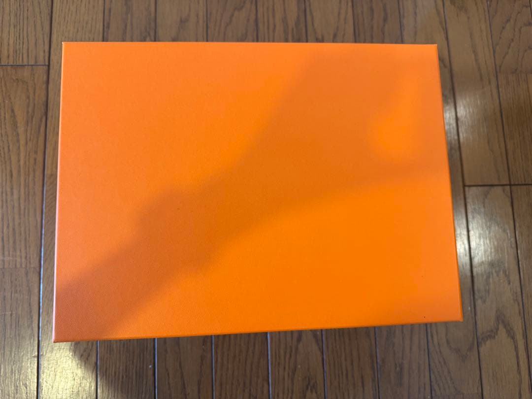 HERMES エルメス　2026 インザループ 18 純正ボックス