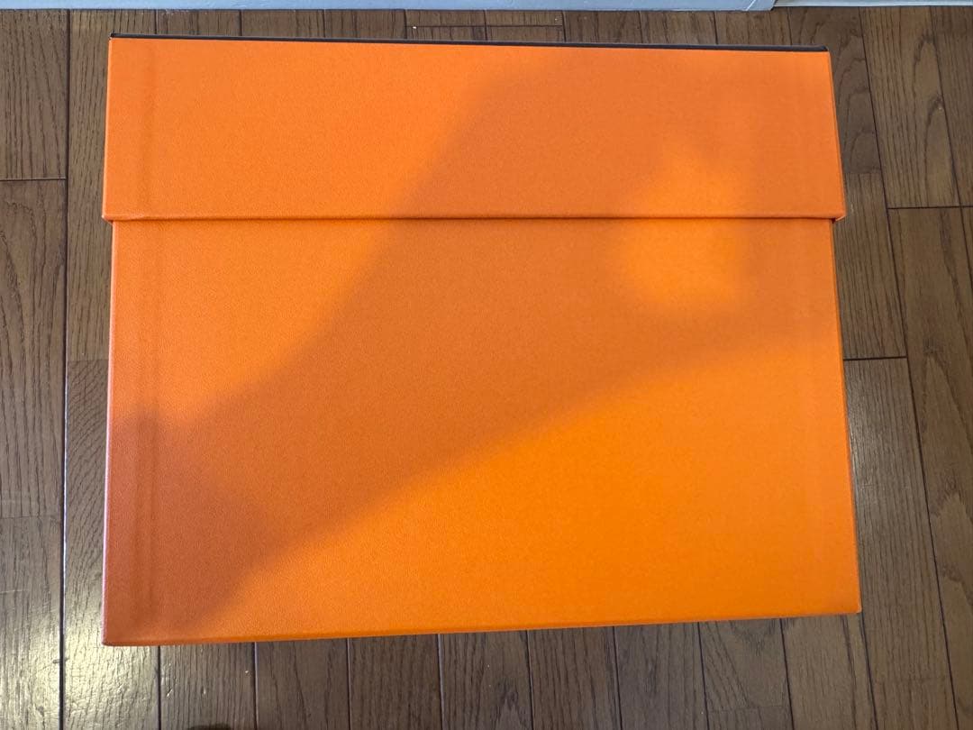 HERMES エルメス　2026 インザループ 18 純正ボックス