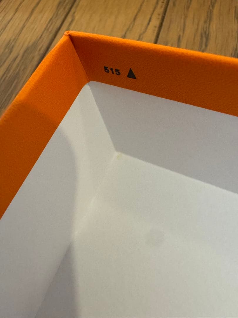 HERMES エルメス　2026 インザループ 18 純正ボックス