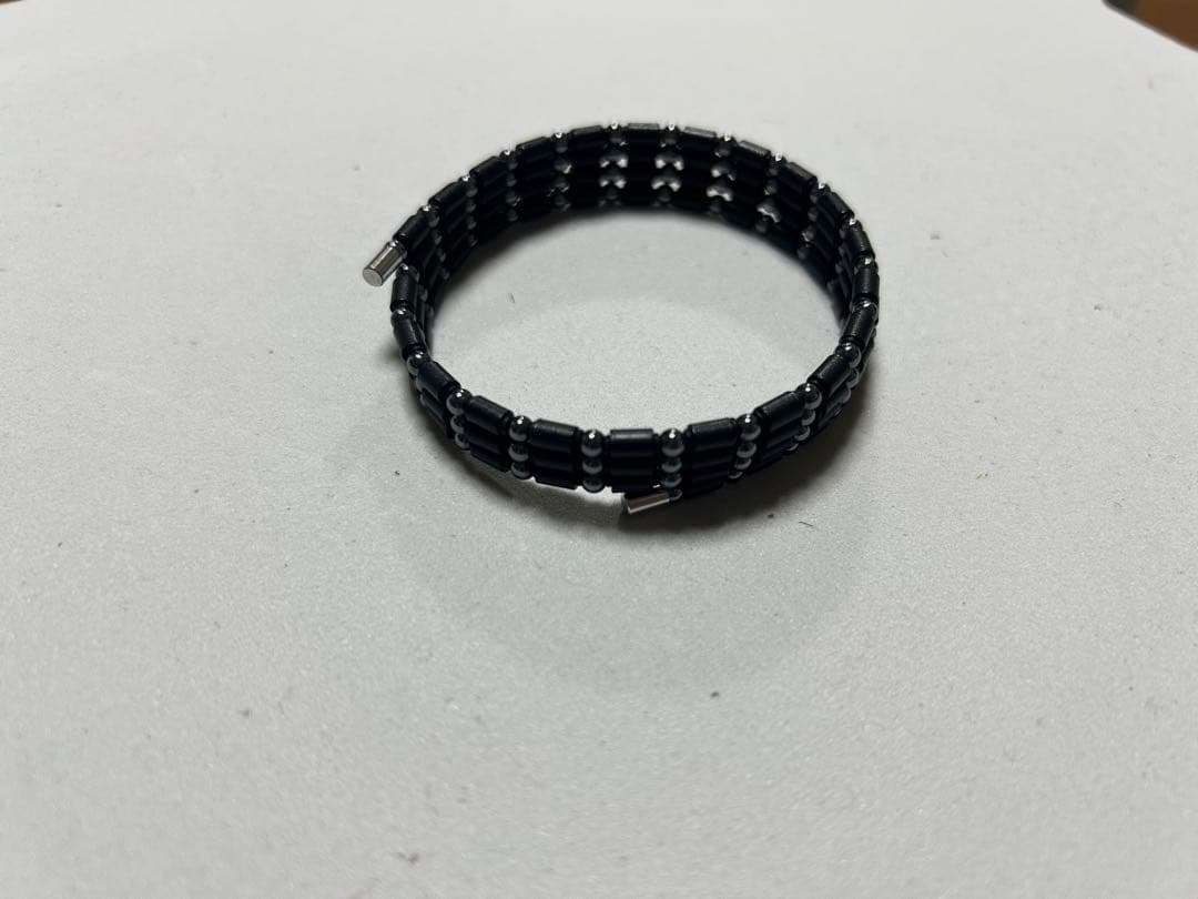 COREFORCE ブラックブレスレット 70cm