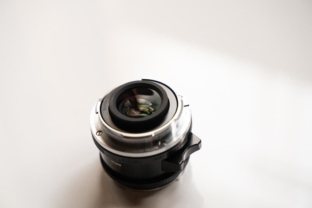 Voigtländer ULTRON 28mm F2 レンズ