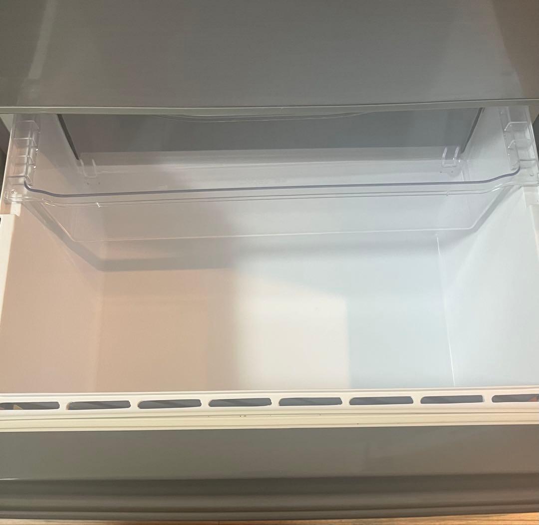 【ぽむちゃか♡】アクア　ノンフロン　冷凍冷蔵庫　AQR-271F(S)