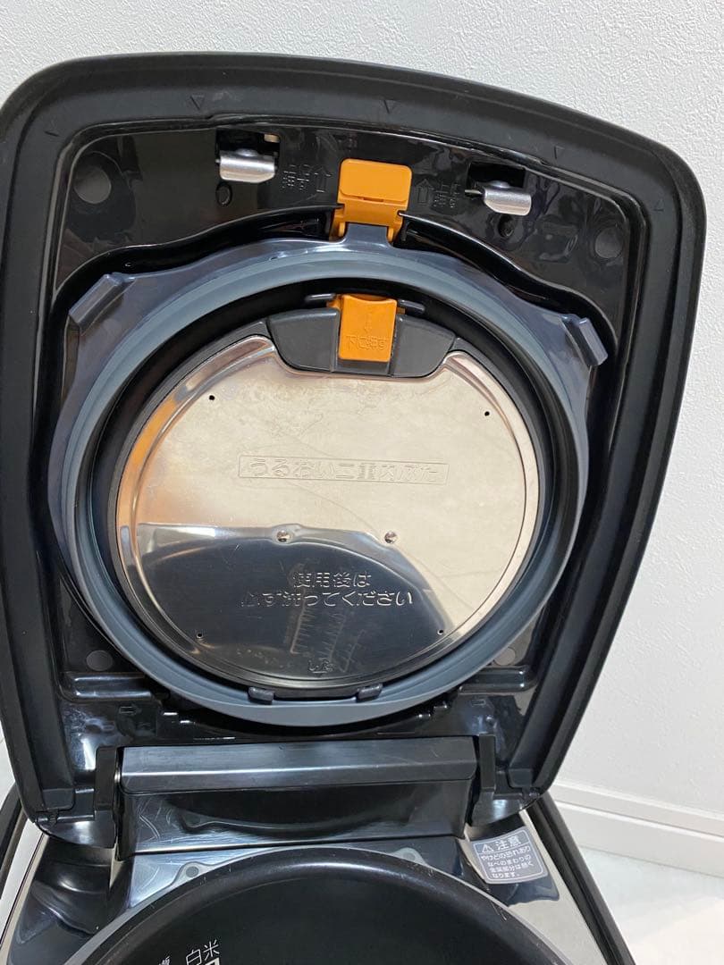 象印 圧力IH炊飯ジャー 5.5合炊き（南部鉄器 極め羽釜 ）