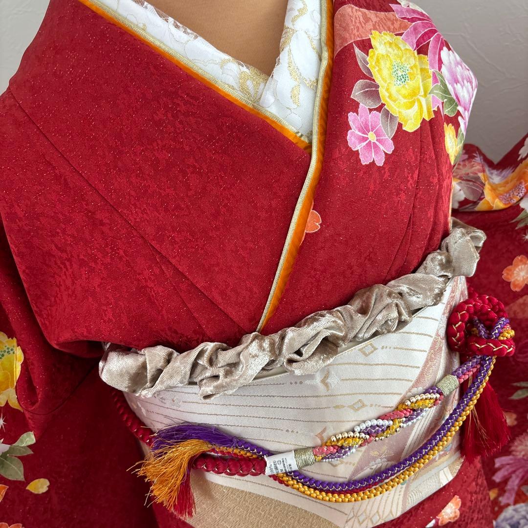 未使用に近い　正絹振袖フルセット　刺繍　金彩　銀通し　ラメオレンジ　牡丹　成人式