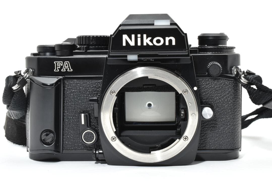 超美品 NIKON FA ブラック フィルムカメラ　モルト新品交換済 M710T