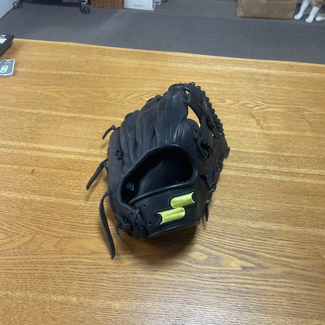 軟式外野用グローブ、皮硬いから硬式でもいける、堅良、値下げ可