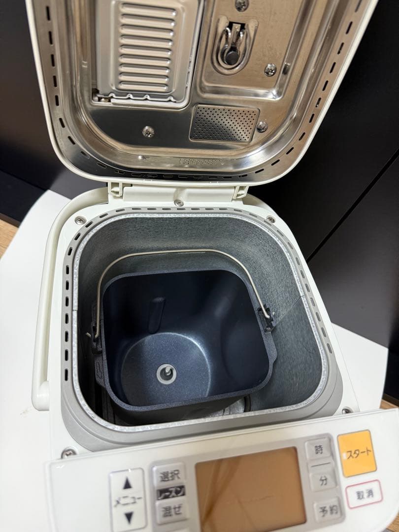 パナソニック　ホームベーカリー　SD-BMS104