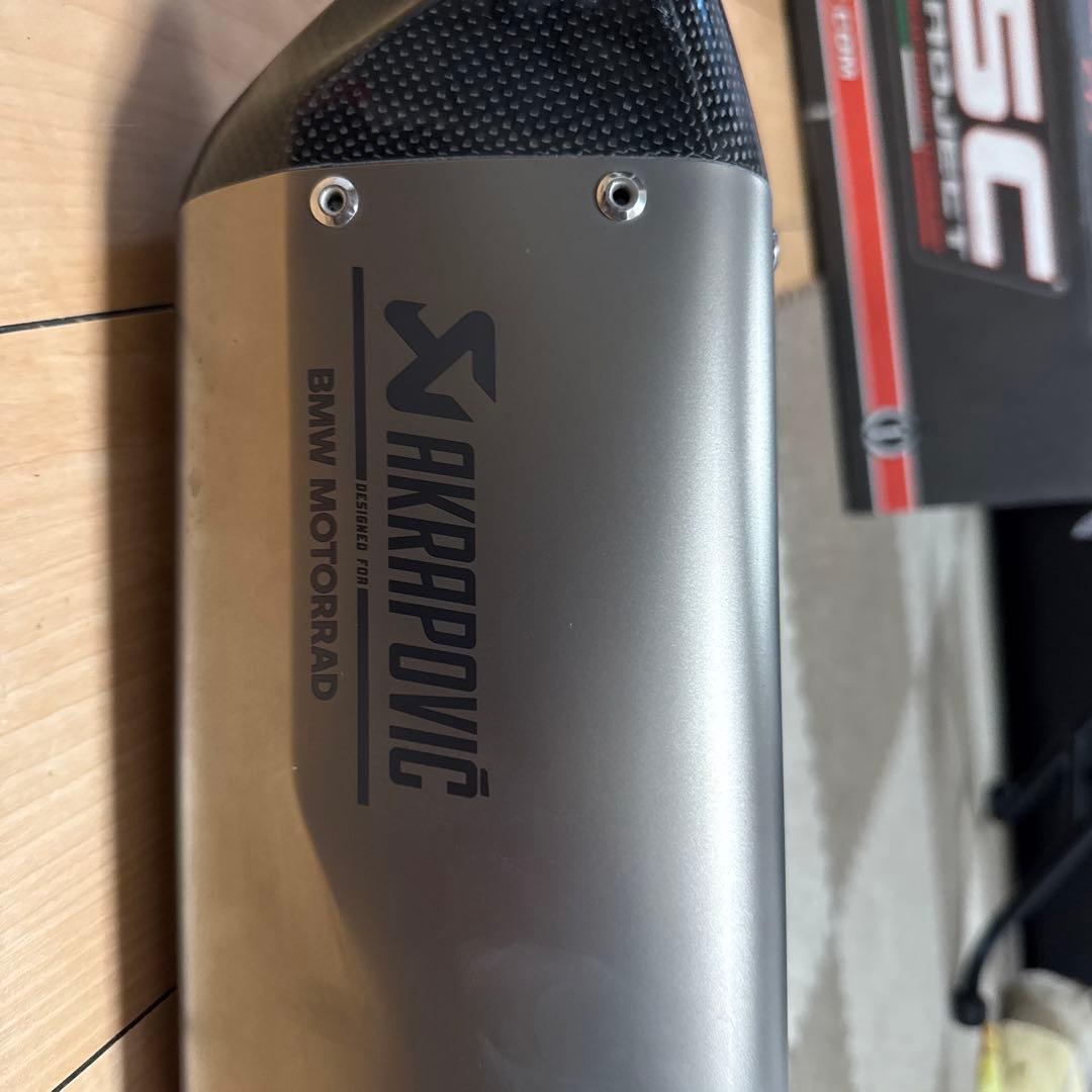  純正S1000RR M1000RR M1000Rマフラー アクラポビッチ