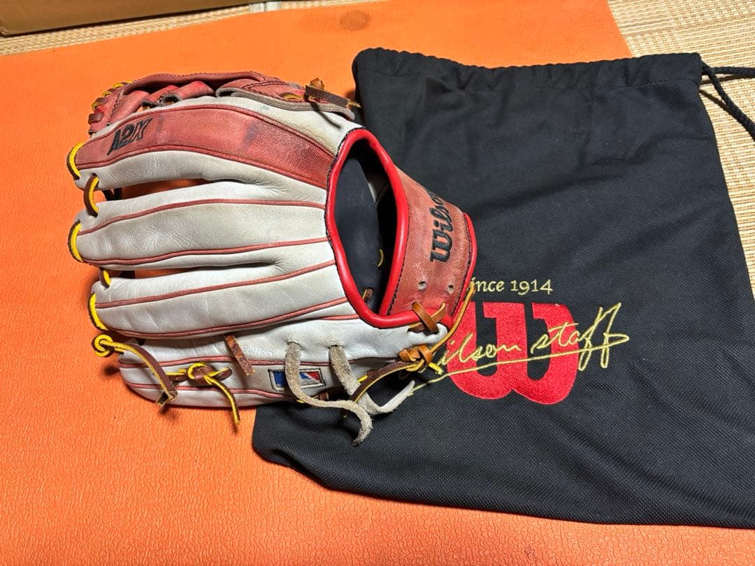 【希少】ウィルソン 硬式グローブ ムーキー・ベッツモデル ドジャース 右投げ用