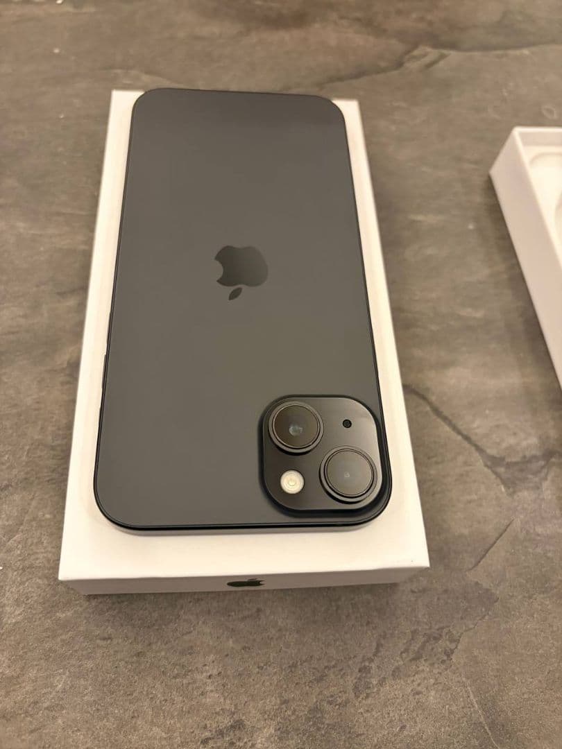 即日発送【美品】iPhone15plus 128GB ブラック