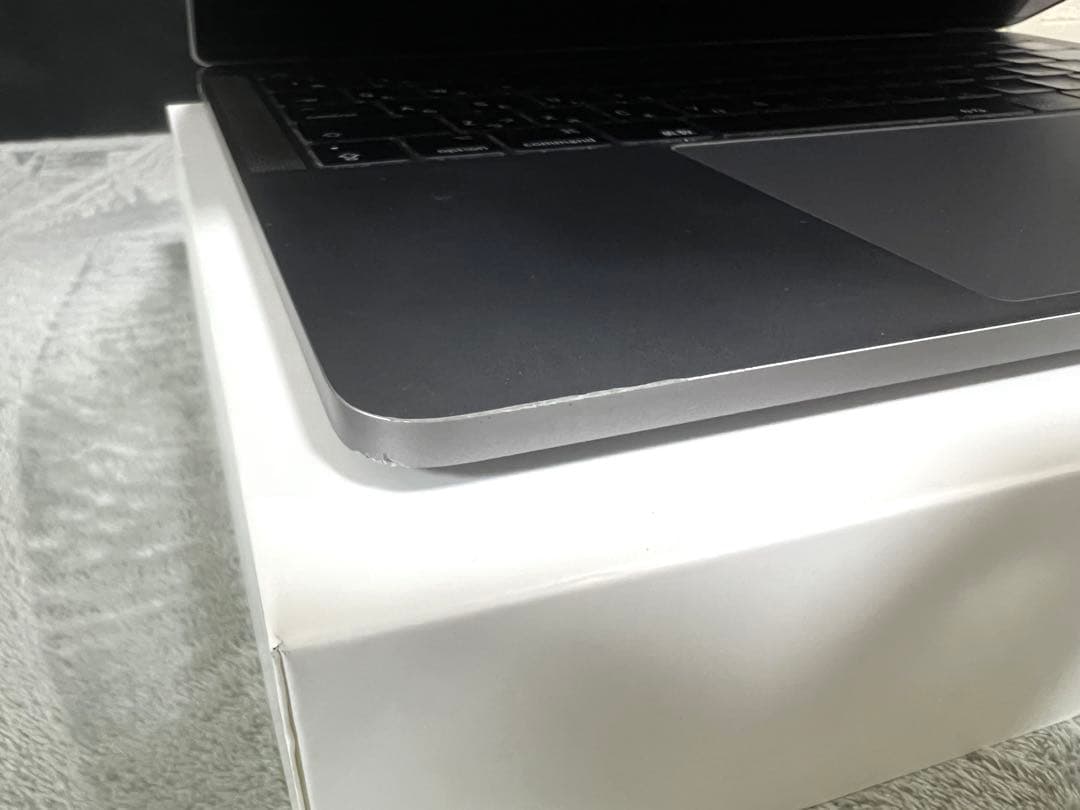 【ジャンク】MacBook Pro 13インチ 2017 61W純正アダプタ付き