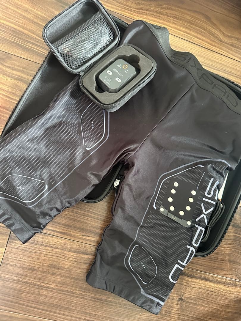 SIXPAD EMSトレーニングパンツ bottom M ブラック レディース