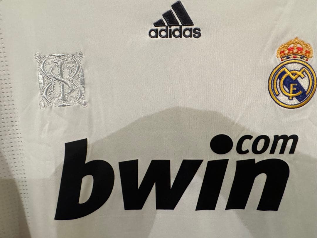 激レア アディダス レアルマドリード シャビアロンソ ユニフォーム フットボール
