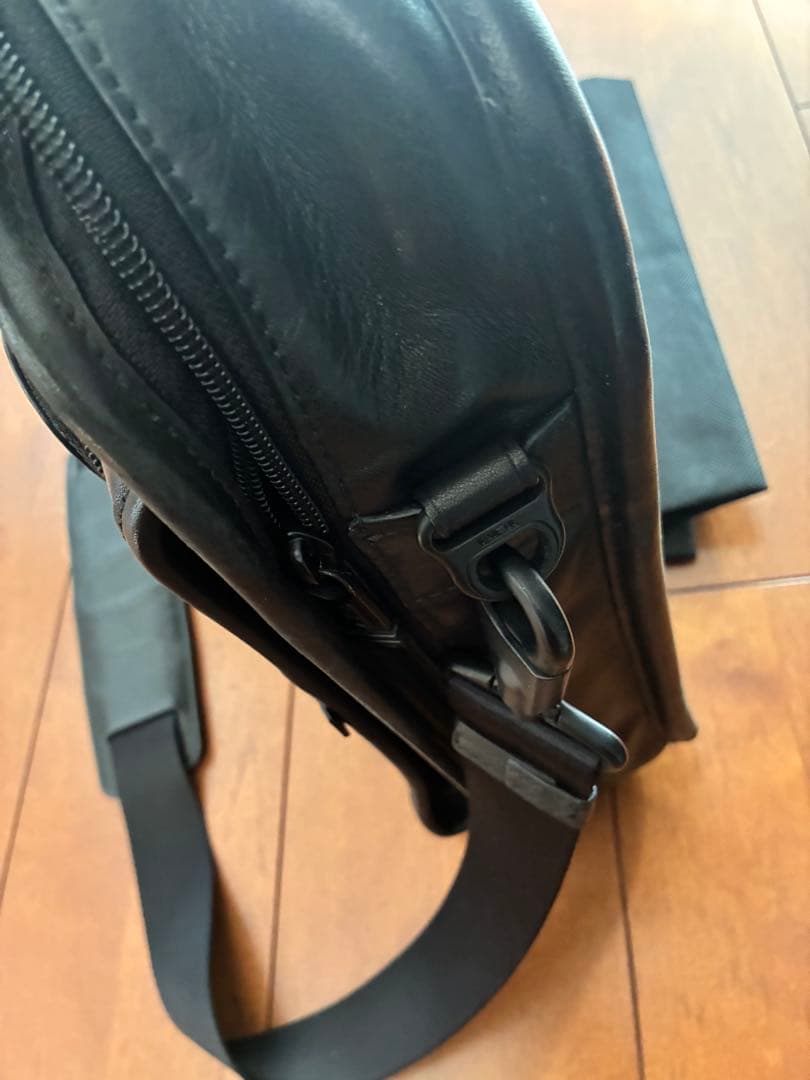 TUMIトゥミ ビジネスバッグ ブラック　ブリーフケース　2way 付属品あり