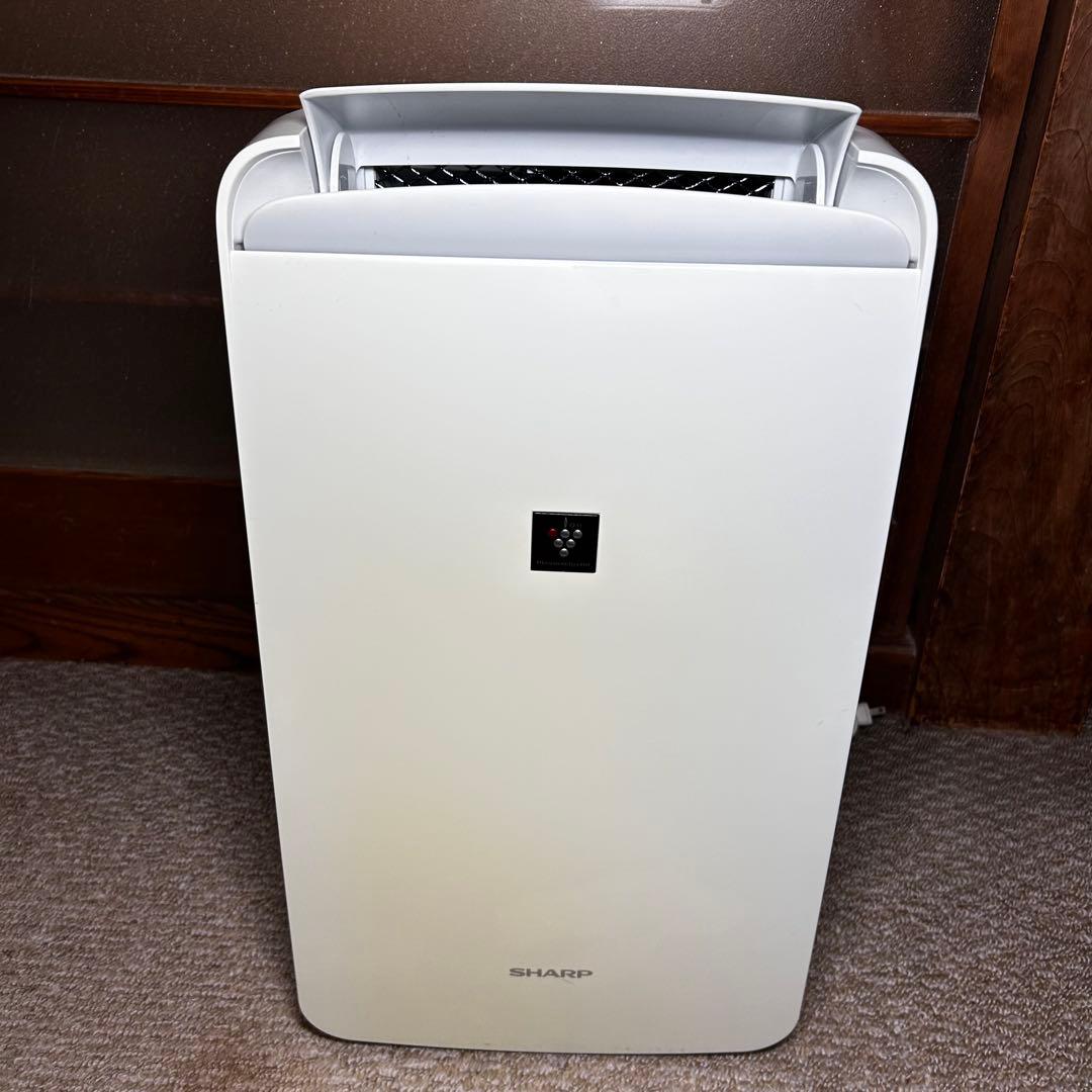 SHARP 2019年製 CM-J100-W 除湿機　動作品