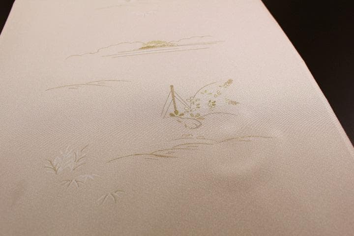 正絹　手描き　京友禅　 附け下げ　サーモンピンク系　反物