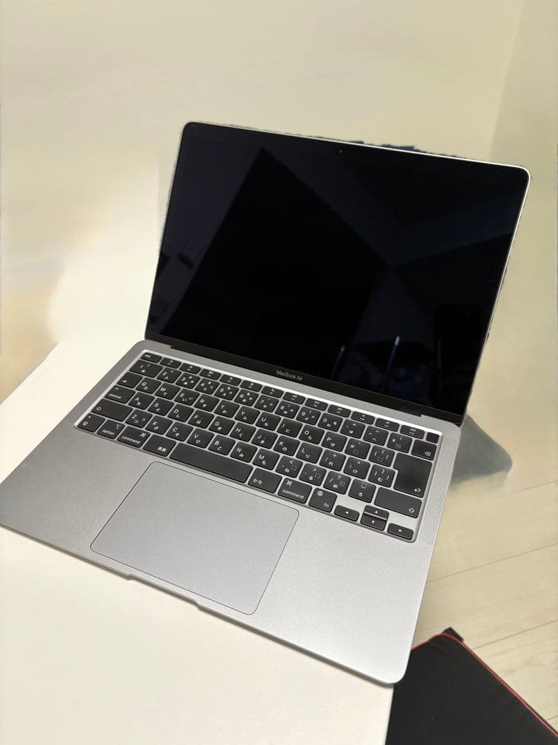 【ほぼ未使用】MacBook Air M1 13インチ8GB