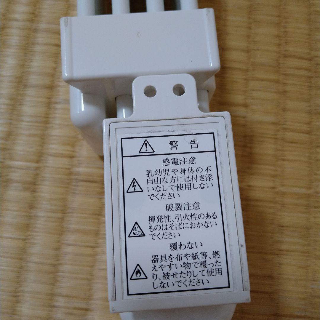 ウインドーラジエーター　窓用ヒーター　伸縮タイプ　120〜190cm　白