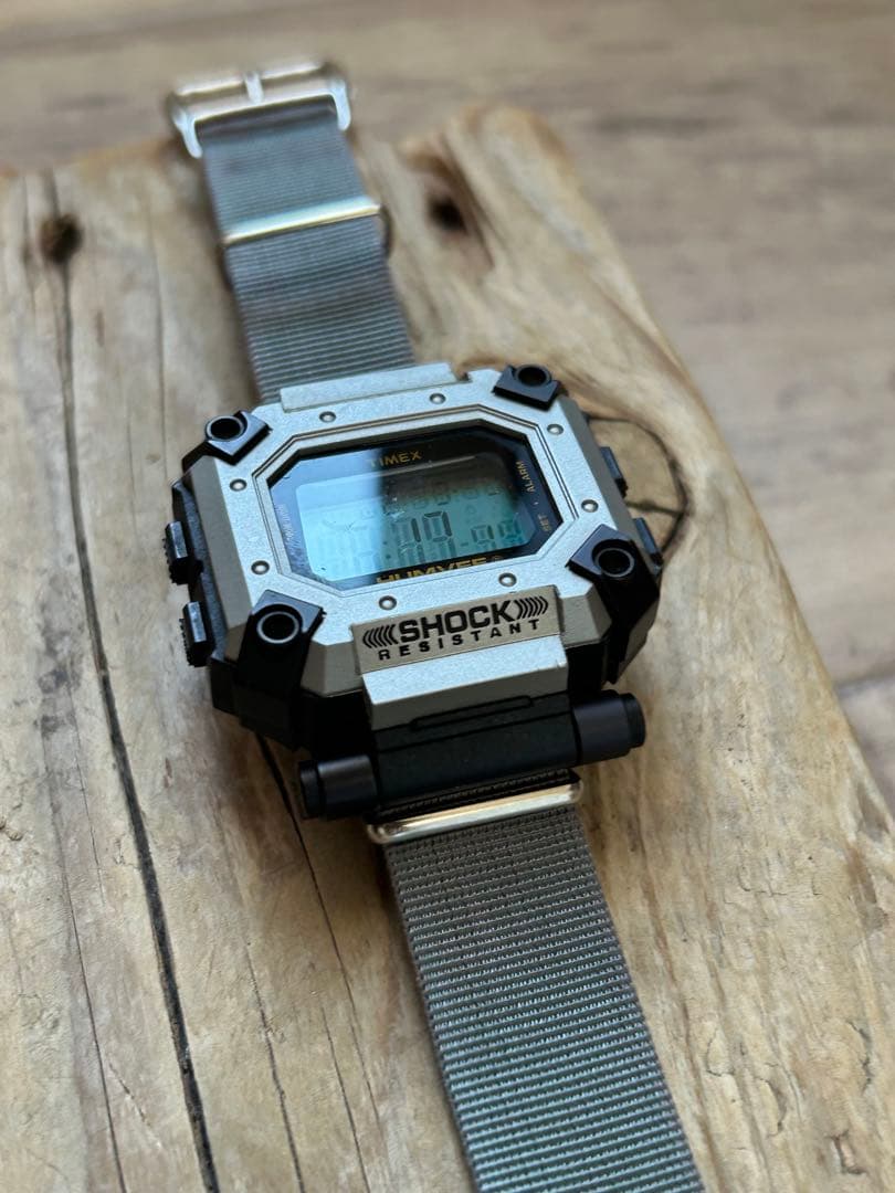 【TIMEX】HUMVEE 希少モデル インディグロライト 電池交換済み