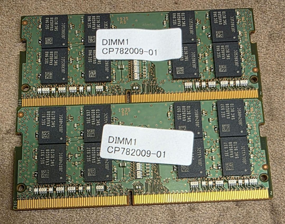 ハ*載様 SAMSUNG 32GB メモリ (16GB×2枚) DDR4-266