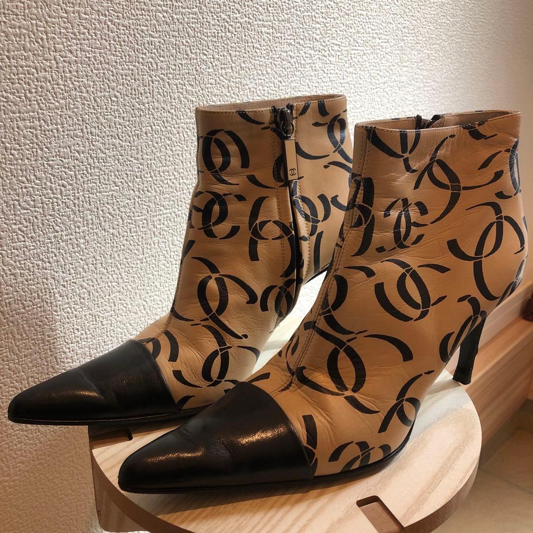 お値下げしました❣️ CHANEL ビンテージ　レザー ブーティ 36.5