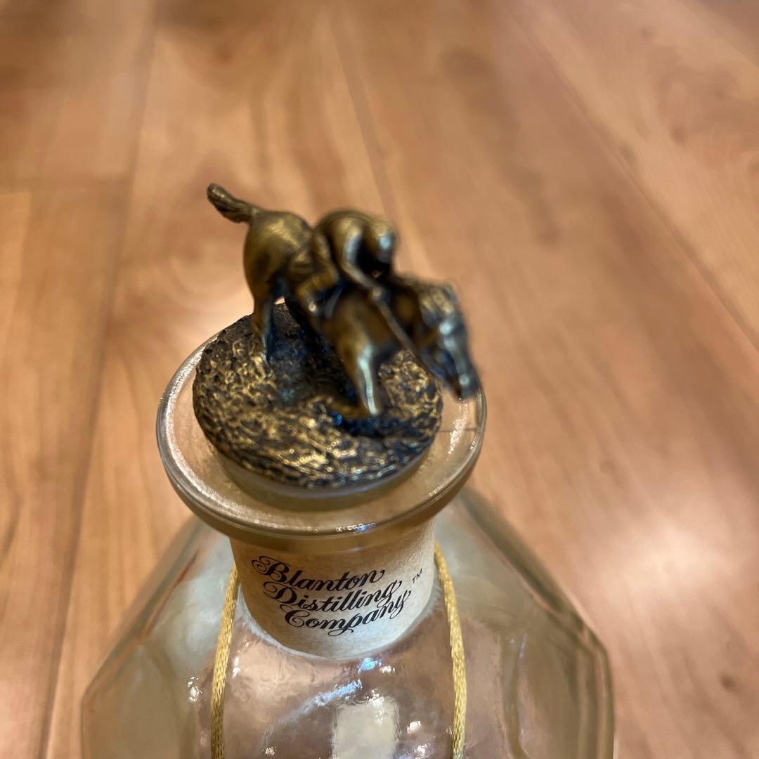 インテリア空瓶　ケンタッキーストレートバーボンウイスキー空瓶