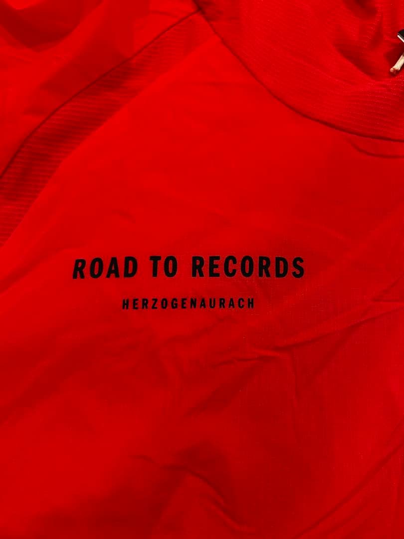 adidas アディゼロ Road to Records パーカー S 新品