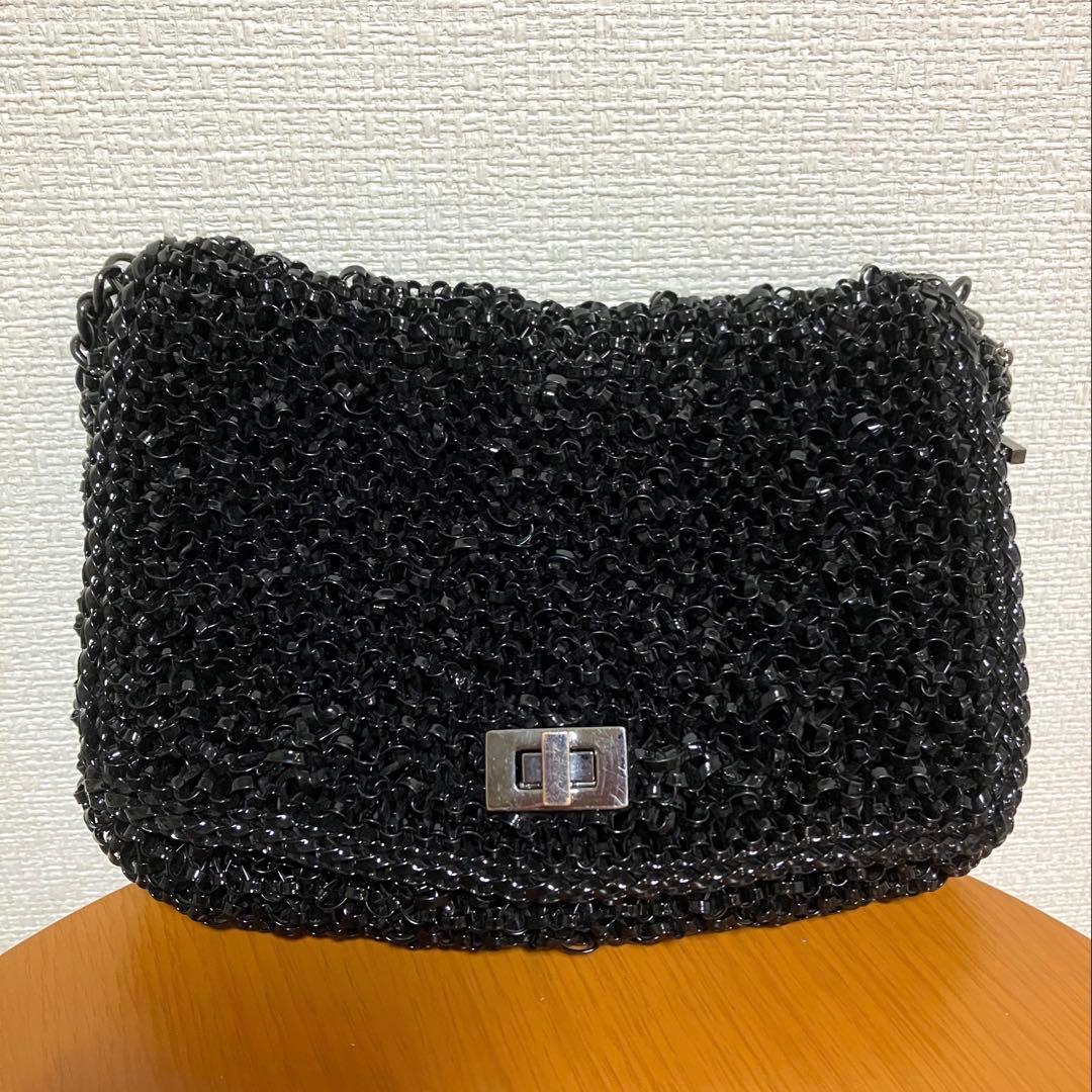 現行　アンテプリマ　ルケット　ミディアム　エナメルブラック　横長　ブラック