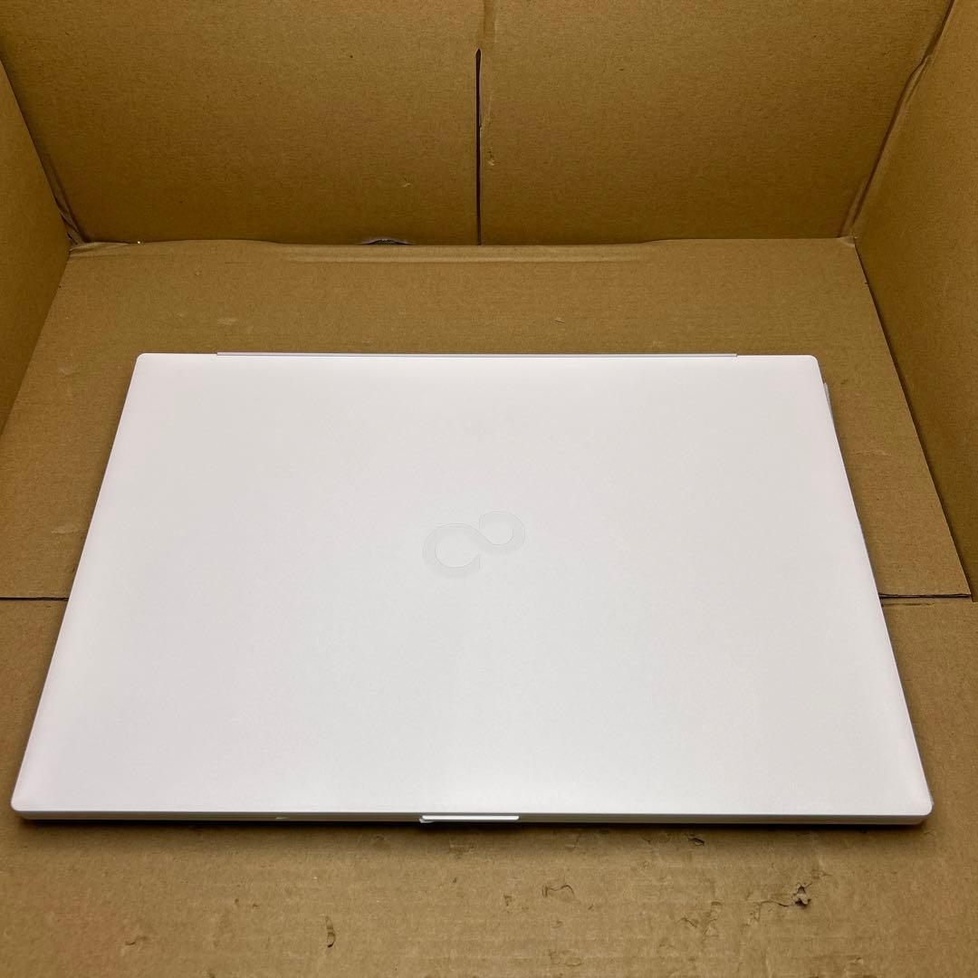 新品　富士通 ノートパソコン FMV Lite WA1/J2 2025年製