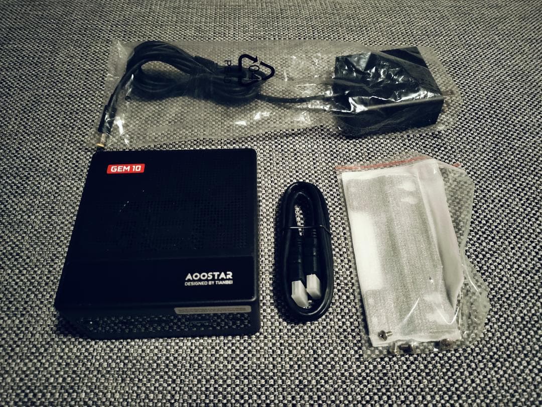 ミニPC Ryzen7 6800H 32GB 512G oculink egpu