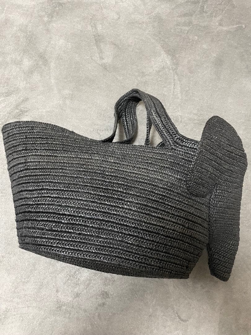 ロエベ　ブラック かごバッグ