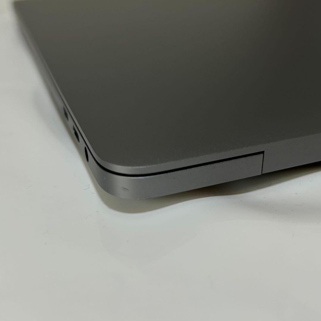 Macbook Pro 2019 16GB 15インチ usキーボード i9