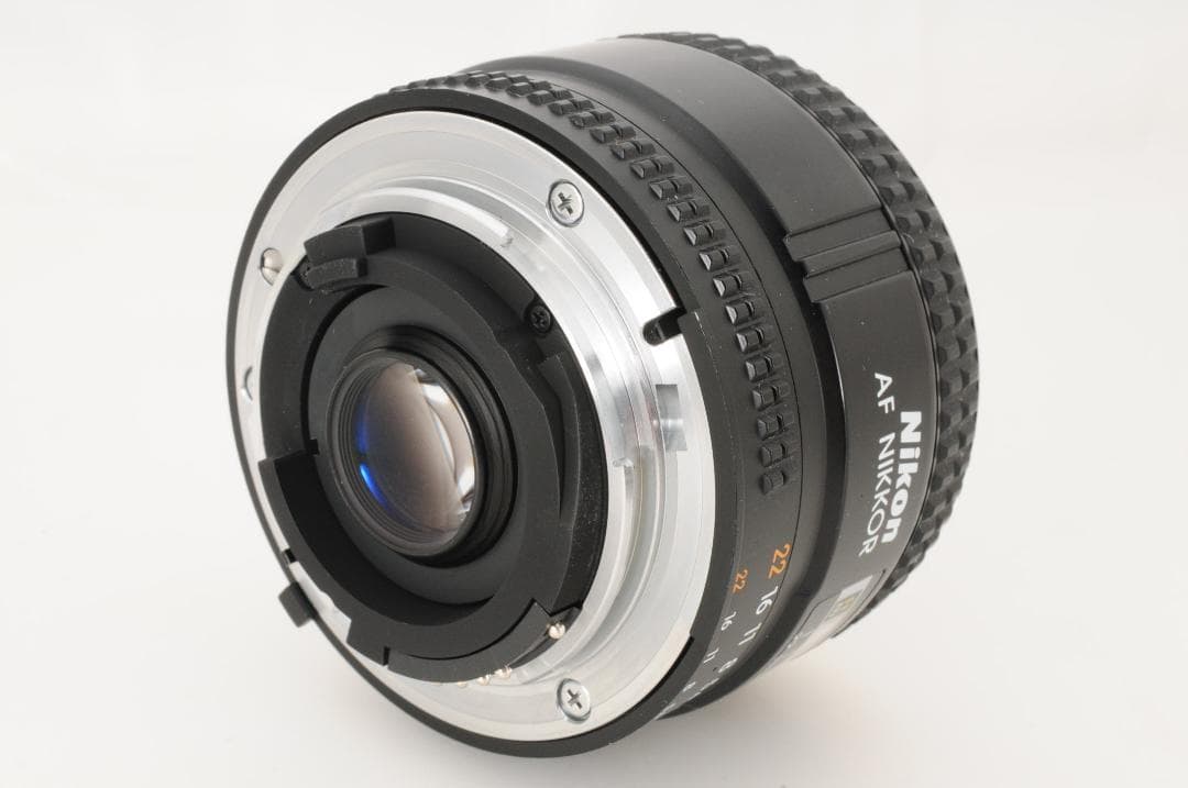 【広角単焦点】Nikon AF nikkor 28mm F2.8 D 美しいボケ