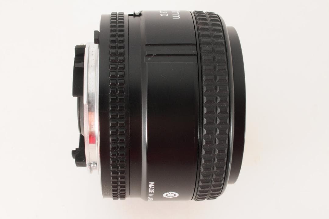 【広角単焦点】Nikon AF nikkor 28mm F2.8 D 美しいボケ