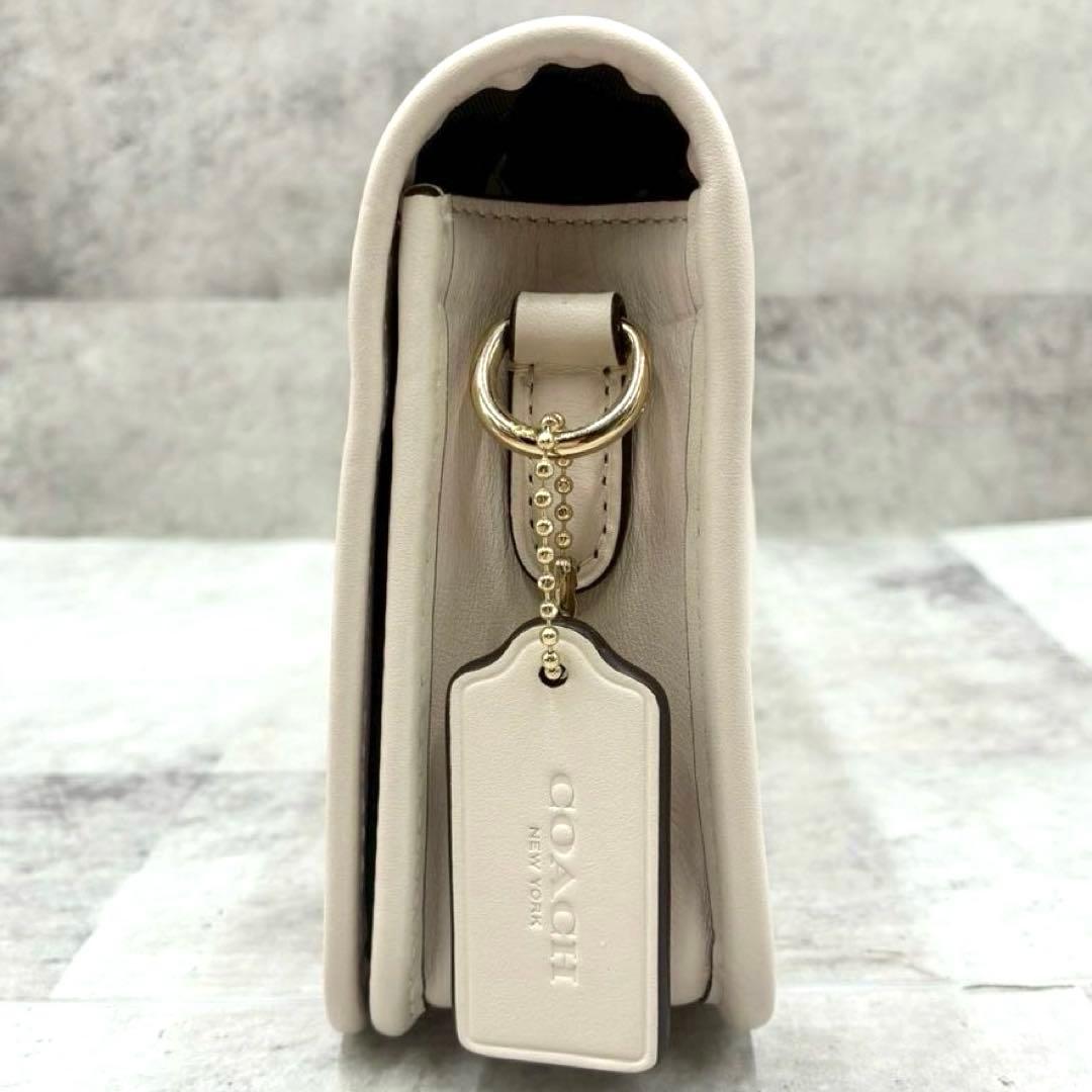 未使用級 コーチ カメラバッグ ショルダーバッグ スタッズ レザー クロスボディ