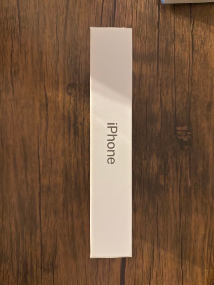 iPhone15Pro 本体　ナチュラルチタニウム　128GB