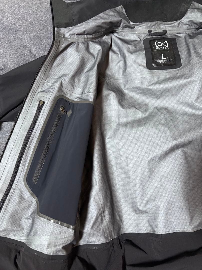大人気バートン　AKシリーズ　 スノーボードウェア