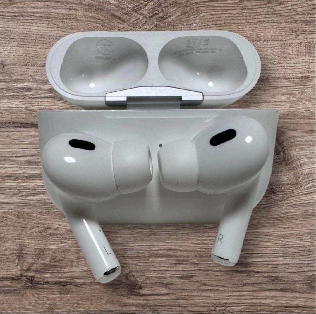 ★美品 Apple AirPods pro 第2世代 A2698