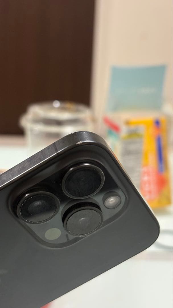 Iphone 15 pro ブラック　128GB