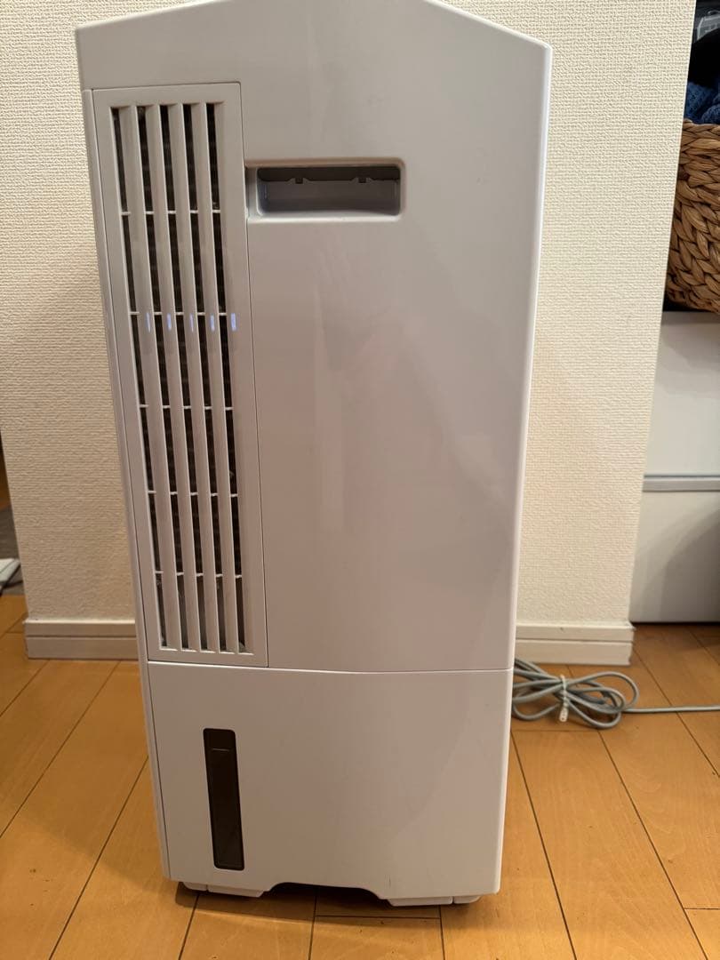 ◼️中古品◼️Panasonic F-YHTX200 衣類乾燥機除湿機