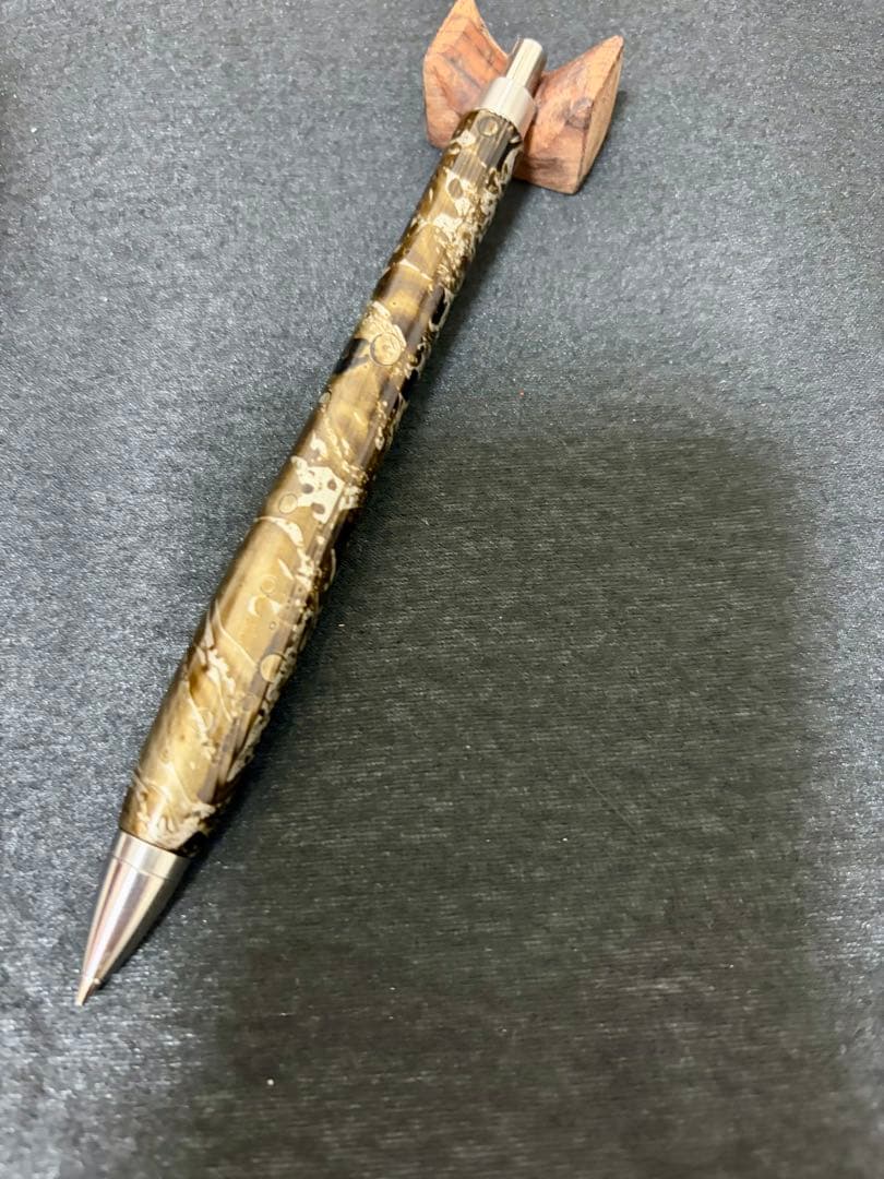 な*こ様 ウッドペンクラクトさん 屋久杉浮造り国産漆流紋 銀霞（ぎんか）新品 シ