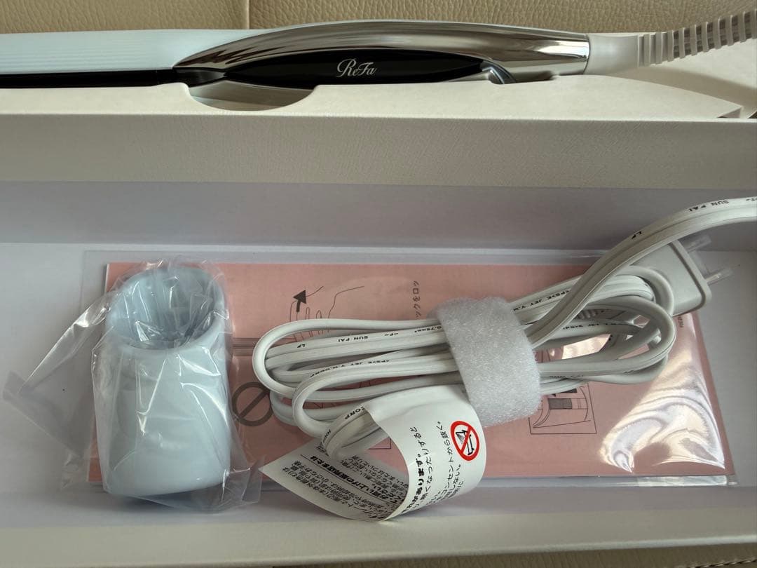 【未使用品】ReFa ストレートヘアアイロン RE-BM-02A ホワイト