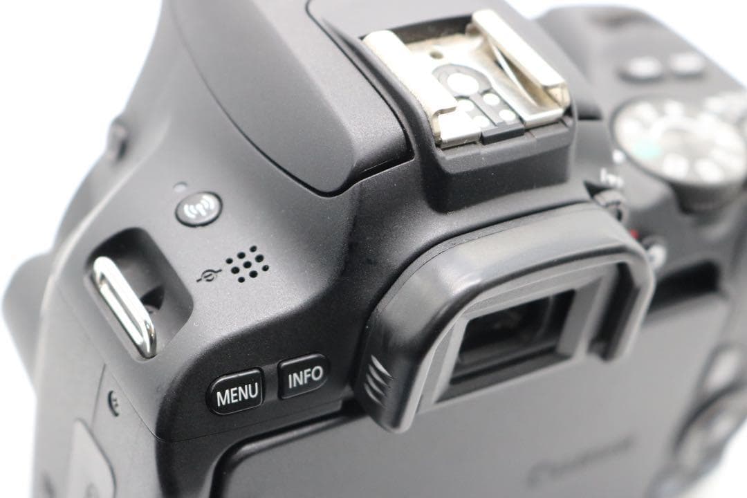 超美品 【Canon EOS Kiss X9 ダブルレンズセット】 安心保証あり