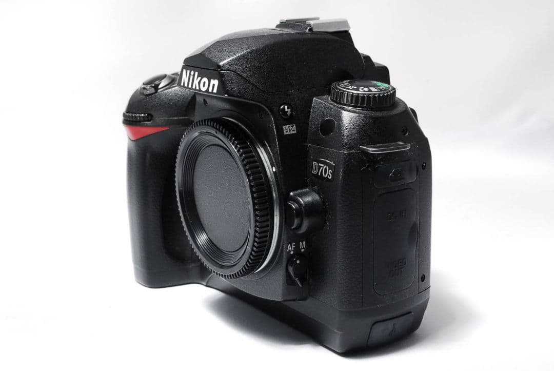 ♥初心者安心セット♥Nikon D70s♥操作簡単 高速シャッター AF対応